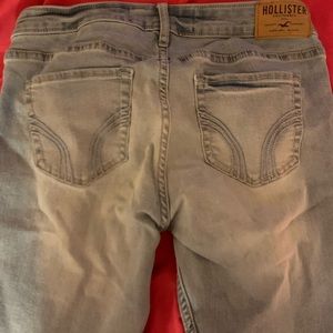 Hollister jeans